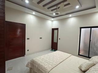 Serene 2nd-Floor Escape in a Private House - 1