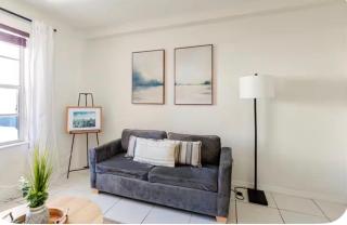 Stylish seaside 1 bedroom apartment - 7
