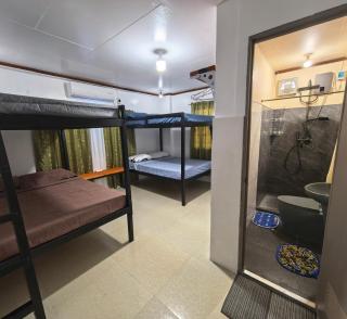 At the Als Place Candon 5 mins to the beach - 1