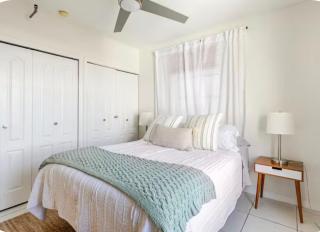 Stylish seaside 1 bedroom apartment - 4