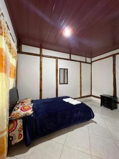 HOTEL Parque recreacional EL LAGO LIBANO - 4