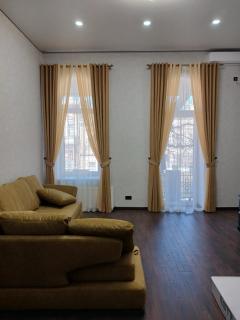 Grand Central Apartments with balcony - 0