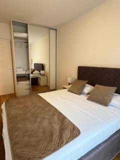 White Homes 49/71 - Central Point - 3