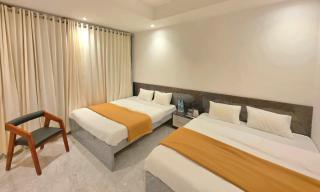 Hotel G Crown - 5