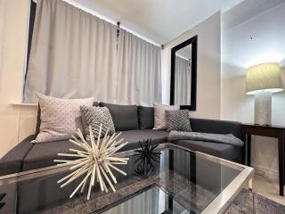 7 BR Golf Tennis SPA Lake Resort Villa - 4