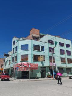 Puesta de Sol - in the center of Uyuni - 8