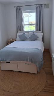 St Helen's Village Holiday Home - 4