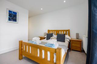 The Sanctuary- Short Walk to Hamworthy Beach and Park - 5