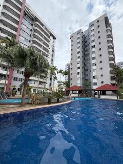 Apt 3 quartos, 3 banheiros, estacionamento, acesso direto ao Parque shopping, próximo ao Aeroporto e Estádio, Show no Mangueirão e Mangueirinho, condomínio Chácaras Ipê - 9