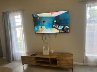 Shalom Guesthouse - 5