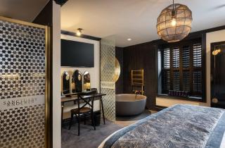 The Sanctuary Knocker - Peking Suite - 4