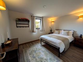 Bay View Cabins at Combe Martin Wildlife & Dinosaur Park - FREE entry - 4