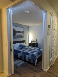 Downtown Condo with Free Parking - SkySide - 5