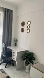 Cozy & Fully Furnished 1BR in Kilimani, Nairobi! - 5