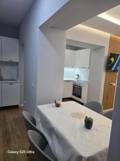 Cozy Tirana Apartment New Bazaar - 7