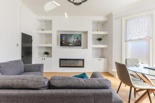 2 bed split-level flat, 5-min from Sth Croydon Stn - 0