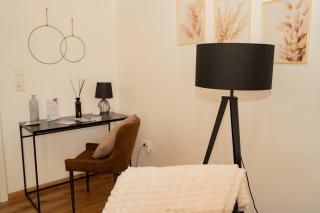 Lichtdurchflutende Wohnoase-Kamin-ruhig-kostenloser Parkplatz- 24-7 Self Check-in, bis zu 5 Personen, sehr geräumig - Paderborn - 3