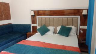 trigun pahadi hub - 2