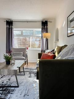 Luxury Entire Home | Near Manchester City Centre - 5