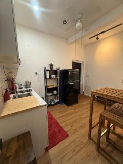 Charming Private 1-Bedroom Suite with Parking in Miami - 8