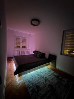 Modern 2BR Apartment Karpoš with Private Parking - 3