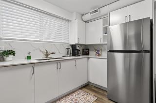 5 Bed House with King Bed near Downtown Expo Centre Stadium - 9