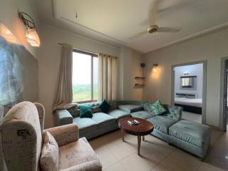 Sound proof two bed small gathering air avenue - 0