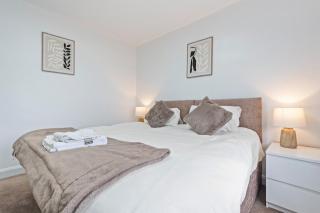 #131 Peaceful Sheldon Stay 8 - NEC BHX 10 Mins - Perfect for Contractors and Families - Free Parking - 5