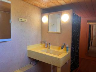 Un cadre exceptionnel et artistique pour une halte tranquille en Provence - 4