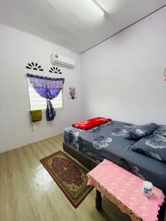 Haros Homestay Sungai Besar - 1
