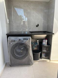 Casa completa em Itaúna - conforto e lazer perto da praia - 6