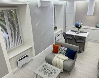 Одесса-люкс-центр - 0