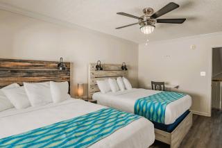 Stunning and Spacious 3 Bedroom House with Fireplace! Steps From the Ocean- Memory at the Sea! - 6
