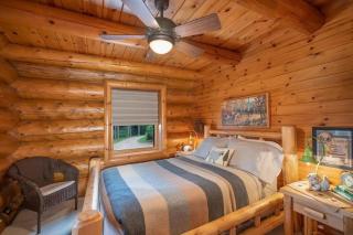 Otter Point Lodge - Waterfront, Boat Dock, Fire Pit - 6