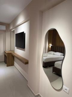 Vila Llaman Luxury Rooms - 8