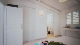 Amazing Villa Superb Lcation - 4