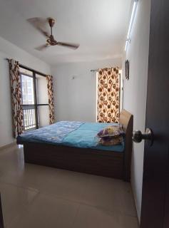 Luxury 3 BHK furnished flat in Vadodara - 4