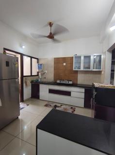 Luxury 3 BHK furnished flat in Vadodara - 1