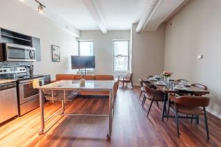 Modern 2 BHK In the Heart Of Downtown! - 8