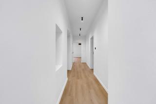 Milada Seven Suits - 6