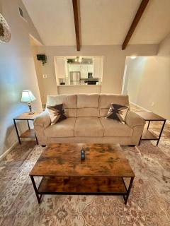 Cozy condo for the World Cup - 0