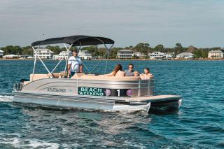 2 BR 2 BA Beach Cottage Pickleball Fun - 9