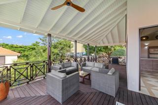 Luxury Villas with Panoramic View in Blue Bay - 3