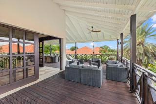 Luxury Villas with Panoramic View in Blue Bay - 5