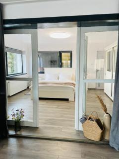 Milescu Residence Center - 7