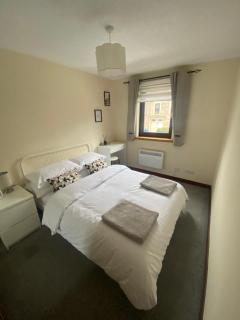 Castle Walk Apartment - 2