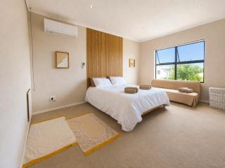 Tranquil Family Retreat, Langebaan Country Estate - 5