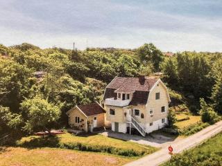 8 person holiday home in KLÖVEDAL-By Traum - 9