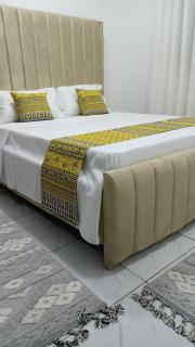 Jojos Serenity Stay - 0