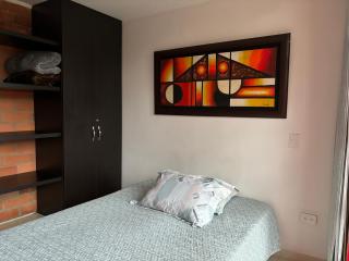 Casa Roma - La tranquilidad del campo en la Ciudad - RNT 1 0 8 1 3 7- - 6